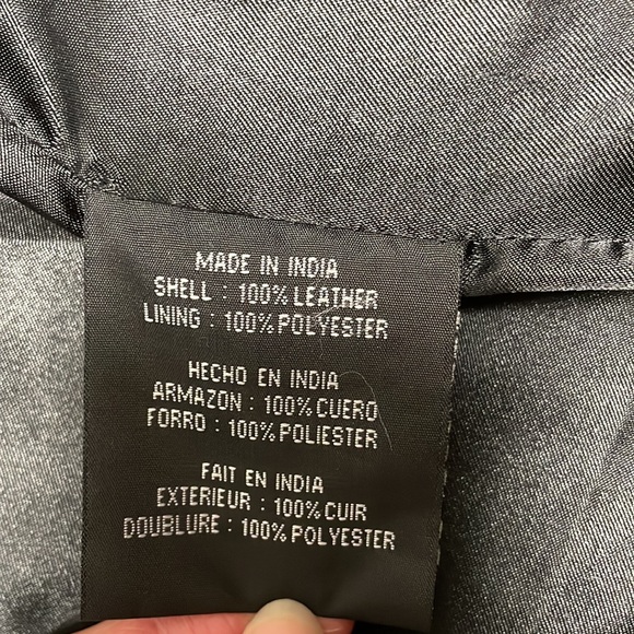 KC Collections Black Leather Coat Size Medium - Picture 5 of 7